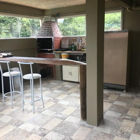 Chacara 4 Quartos Com Piscina Socorro  Εξωτερικό φωτογραφία