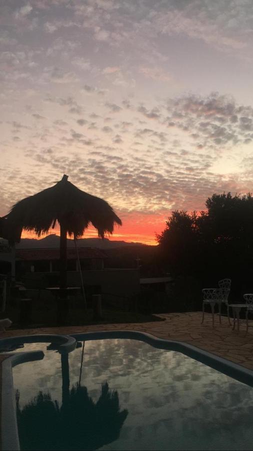 Chacara 4 Quartos Com Piscina Socorro  Εξωτερικό φωτογραφία
